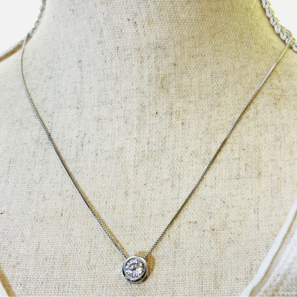 925 Sterling Silver Sparkling Moissonite Slider Pendant Necklace 18" Women's - Picture 1 of 7